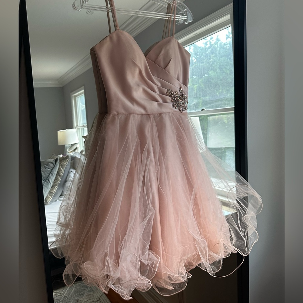 MORI LEE Formal/Prom Dress Light Pink Size 0